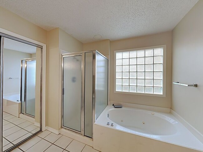 Building Photo - Move in before May 1st and get $1,000 OFF ...