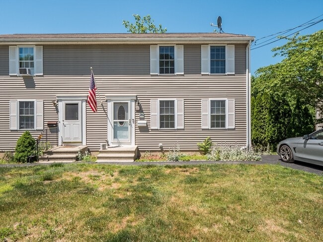 Building Photo - 90 A Loxwood St