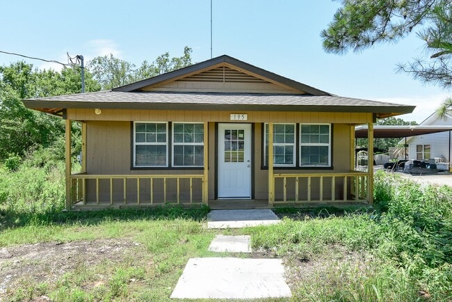 Primary Photo - 195 FM 1564