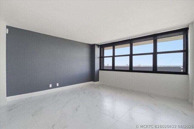 Building Photo - 936 Intracoastal Dr