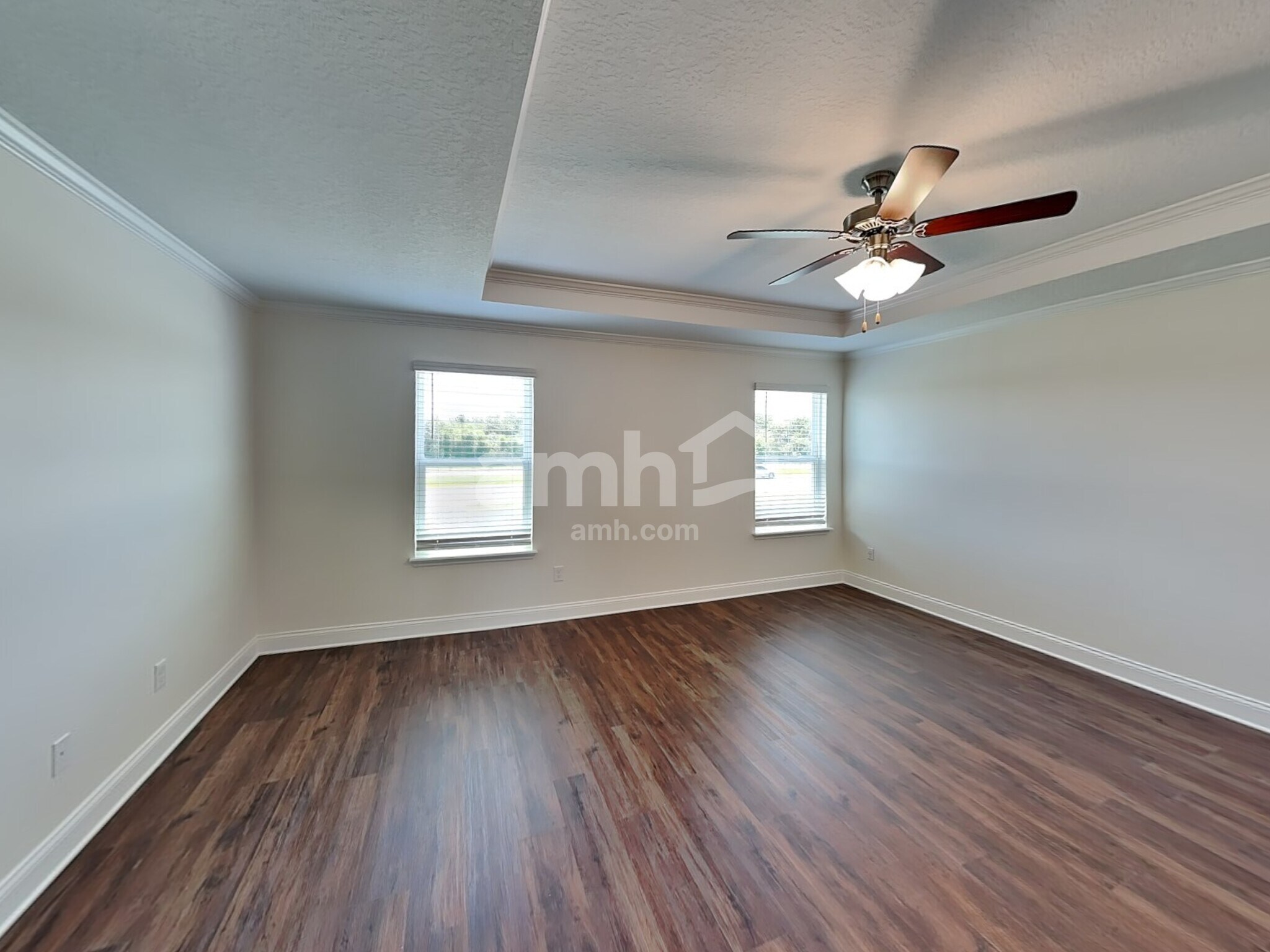 Building Photo - 1008 Summer Stone Loop