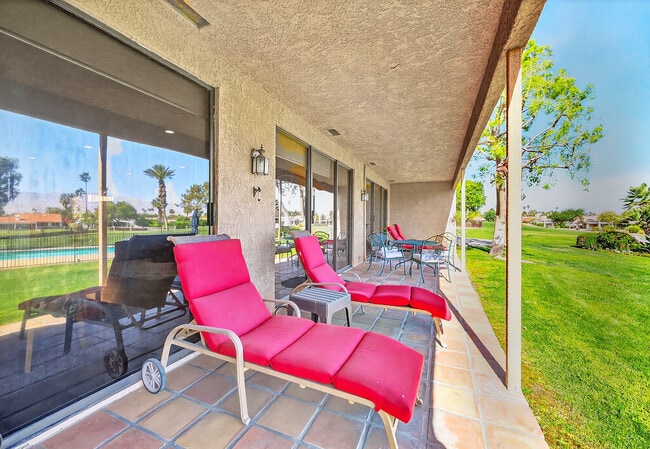 Building Photo - 42430 Adams St