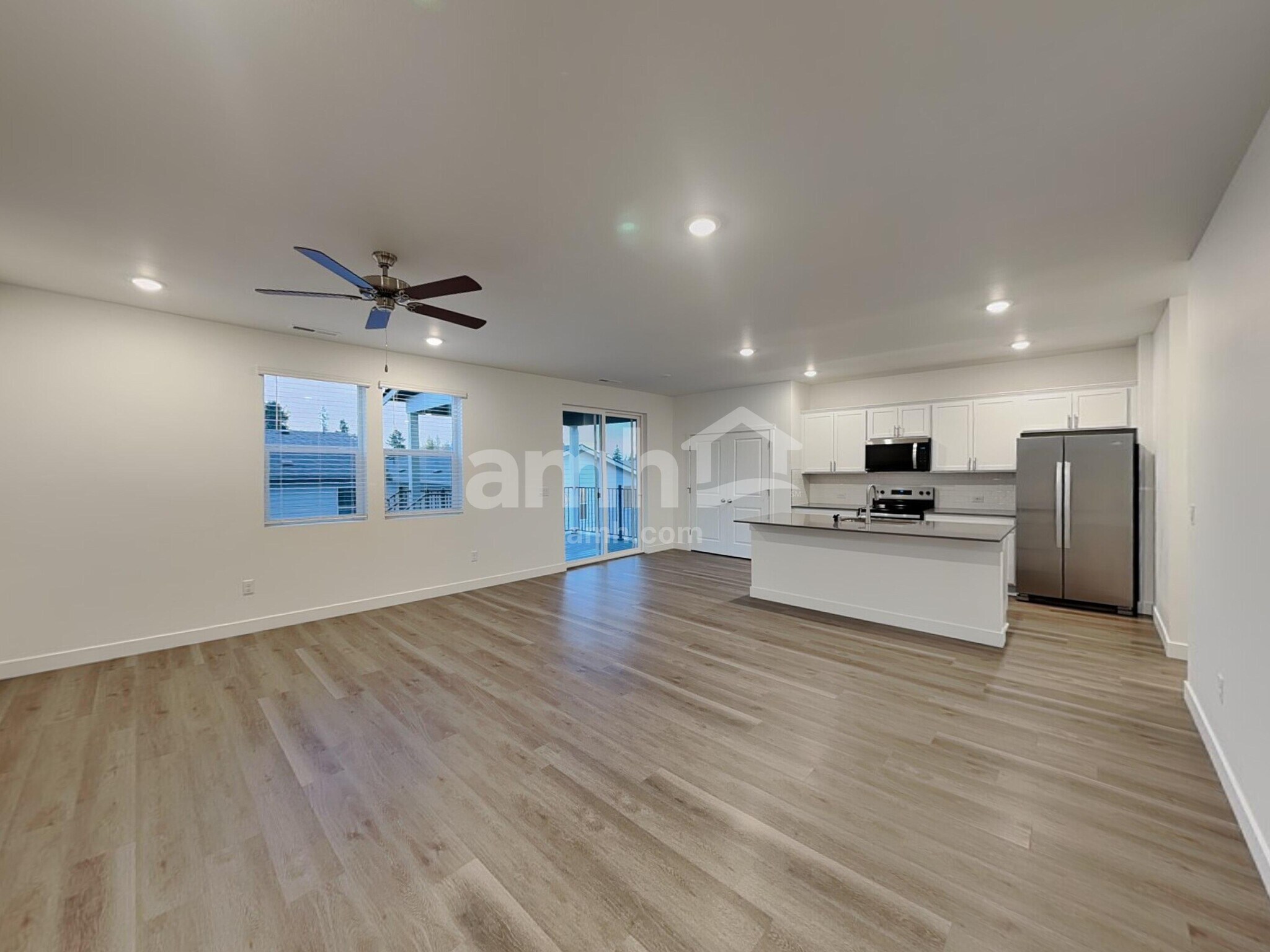 Building Photo - 8544 47th Pl NE