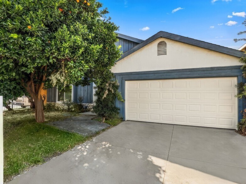 Building Photo - 7803 Goldmine Ln