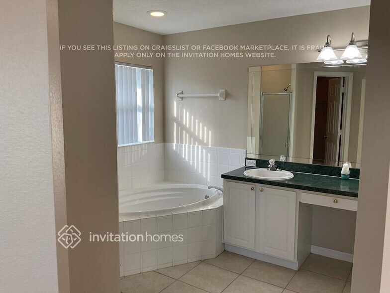 Building Photo - 2521 Asbury Ct