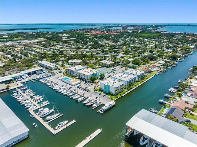 Building Photo - 4908 38th Way S