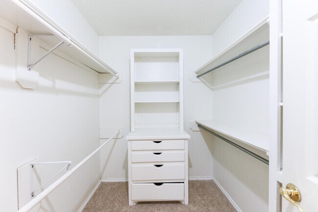 Building Photo - 3102 109th St