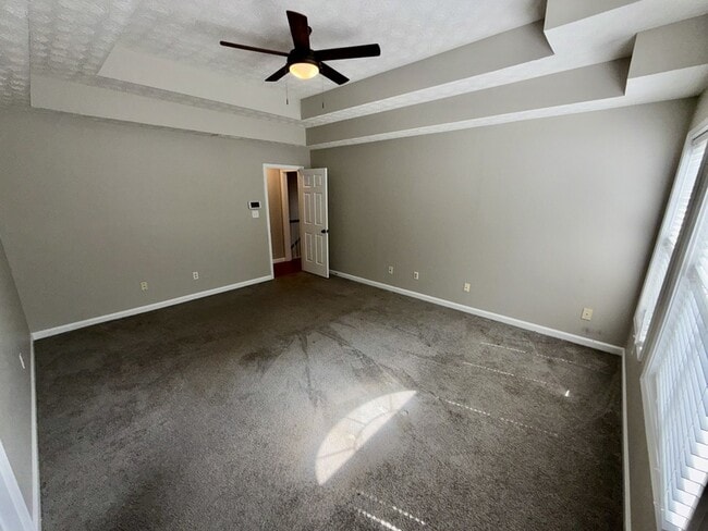 Building Photo - 212 Kensington Trce