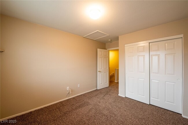 Building Photo - 7270 Bird Cherry St