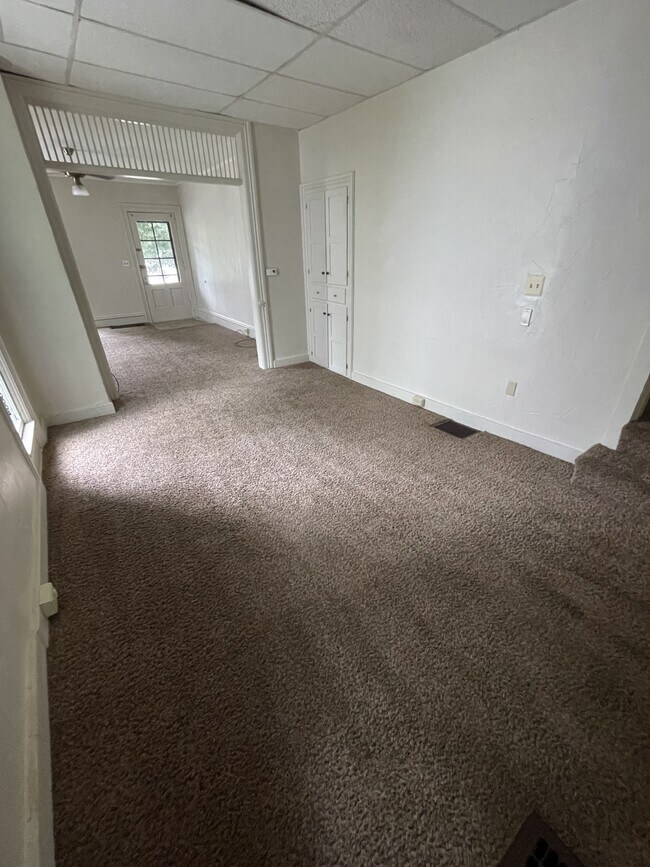 Building Photo - 420 W Lovett St
