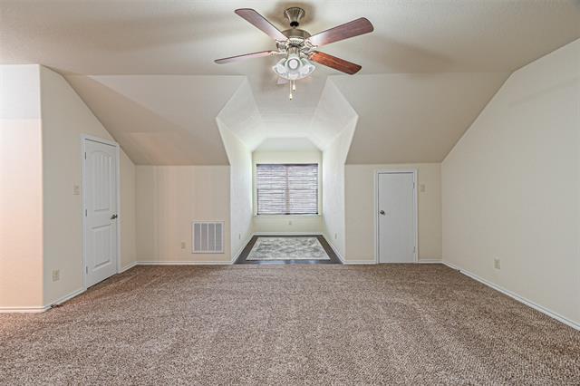 Building Photo - 3033 Beaver Creek Dr