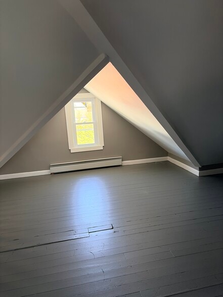 family room - 25 Elm St