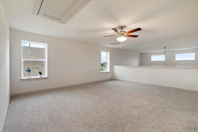 Building Photo - 13705 Mcarthur Dr