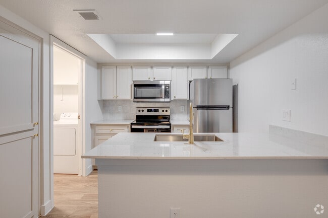 1BR, 1BA - 749 SF - Be Mesa