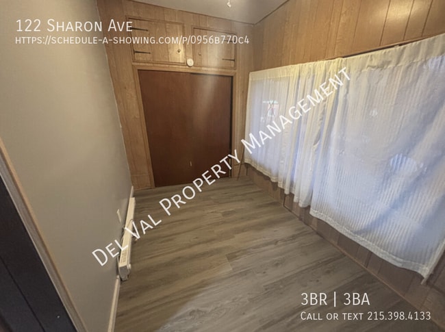 Building Photo - 122 Sharon Ave