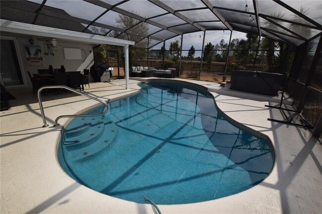 Building Photo - 7748 Indian Ridge Trail S