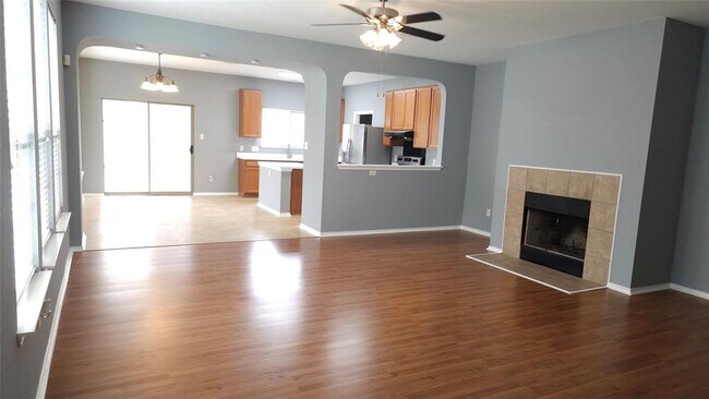 Building Photo - 1324 Arizona Mesa Cove