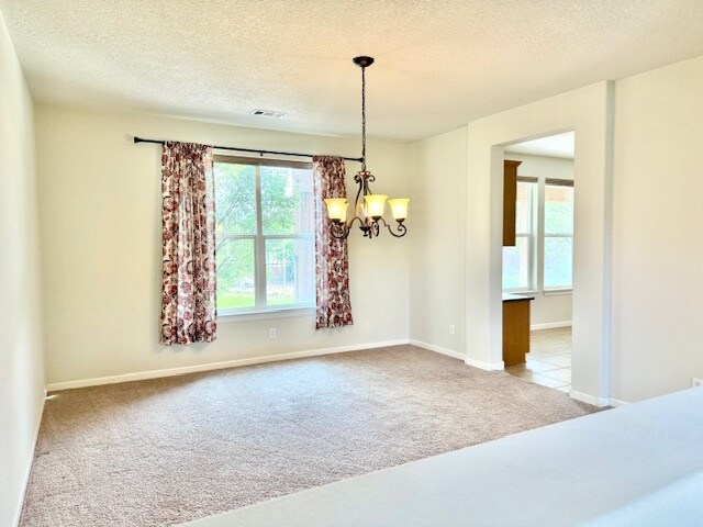 Building Photo - 15 Los Miradores Dr NE