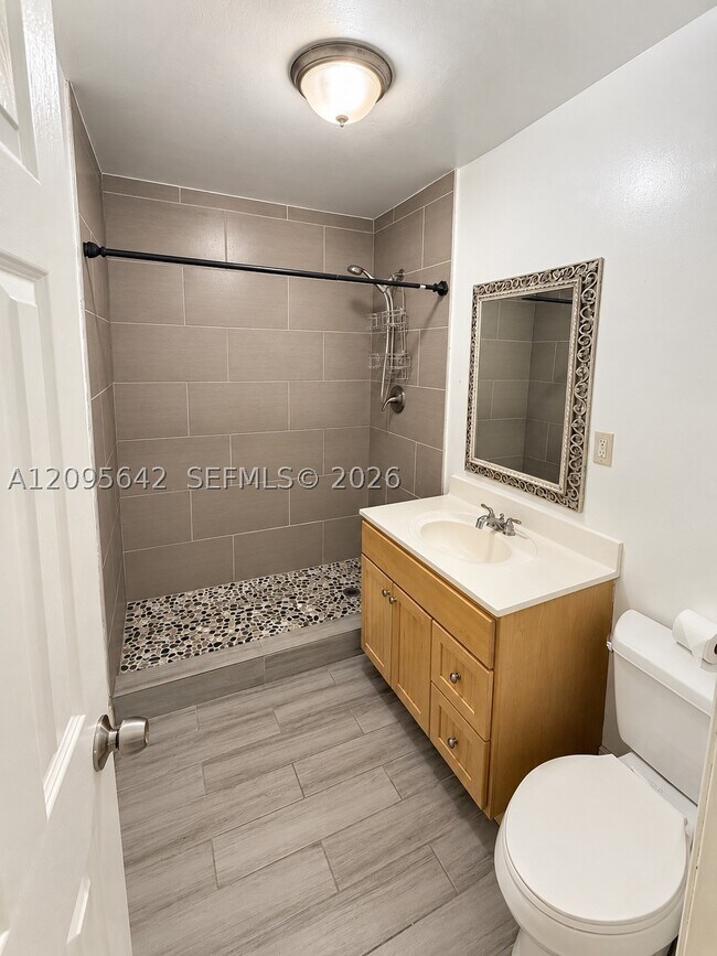 Building Photo - 2519 NW 62nd Terrace