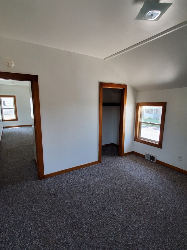 Building Photo - 1814 Summer St