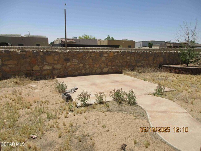 Building Photo - 14212 Trigger Rock Ln