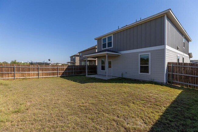 Building Photo - 917 Duskywing Wy