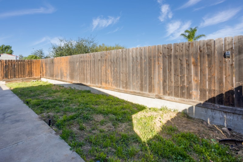 Building Photo - 9503 Medina Dr