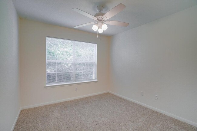 Building Photo - 311 Gainer Dr