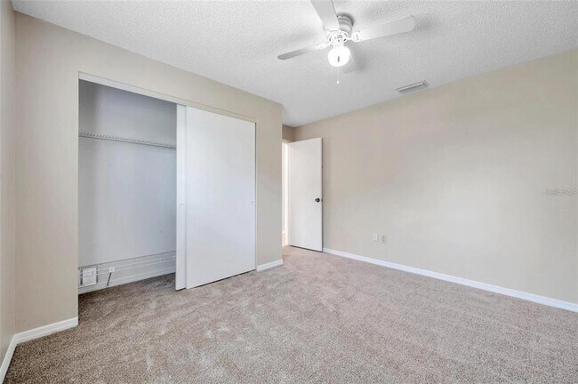 Building Photo - 6632 Hickorywood Ln