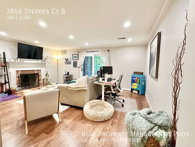 Building Photo - 3856 Steppes Ct