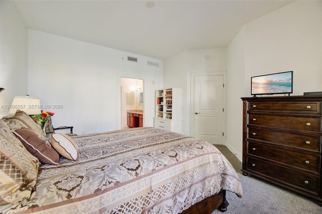 Building Photo - 16101 Emerald Estates Dr