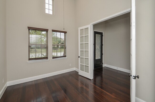 Building Photo - 3435 Pennington Trace Dr