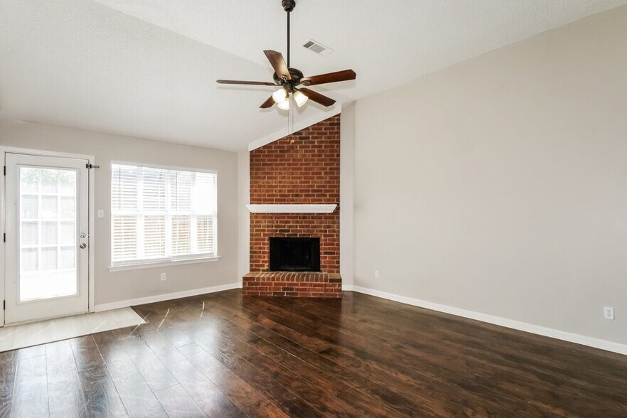 Building Photo - 6931 Gallop Dr