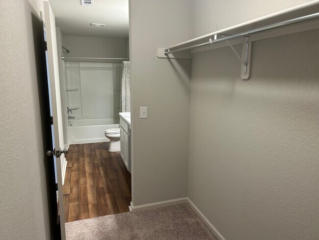 Building Photo - 1170 Rockwell Dr