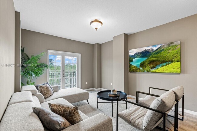 Building Photo - 5271 SW 8th St