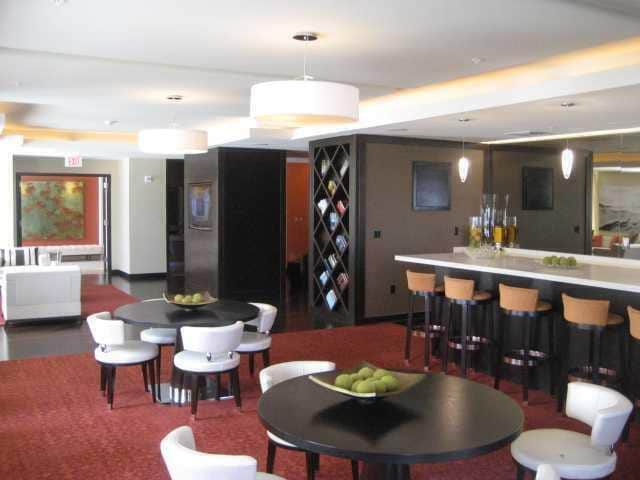 Building Photo - 550 Okeechobee Blvd