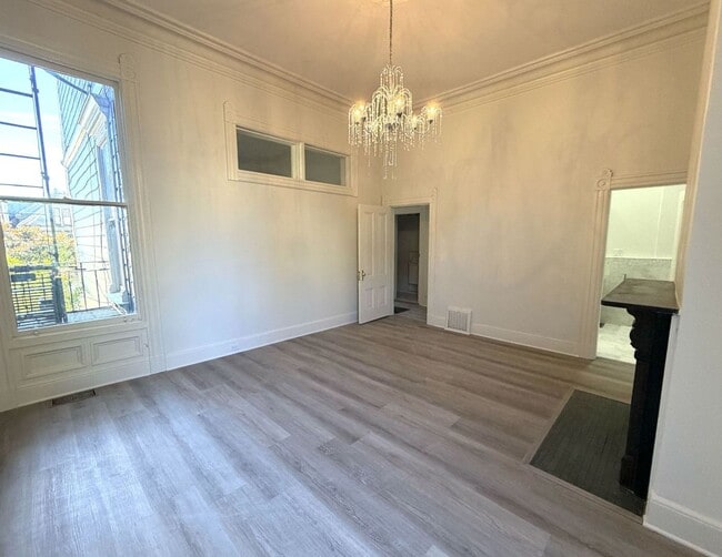 Building Photo - 1914 Golden Gate Ave