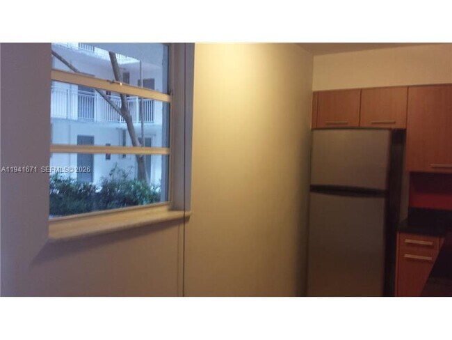 Building Photo - 680 NE 64th St