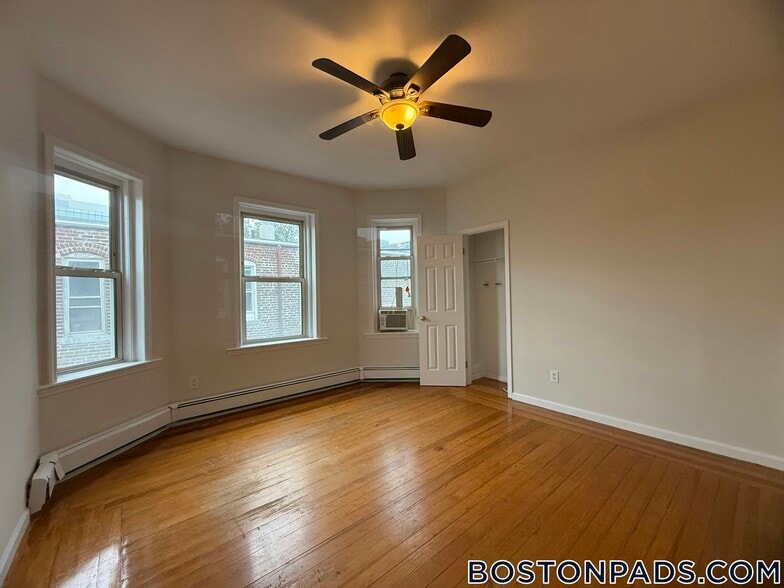 Building Photo - 6 Litchfield St