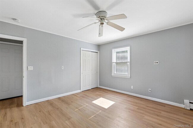 Building Photo - 171 Wakeman Rd
