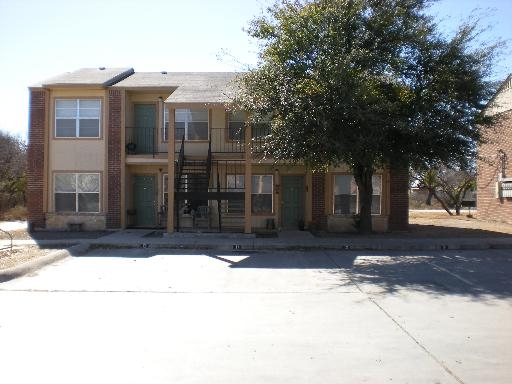 Building Photo - Cedar Hills
