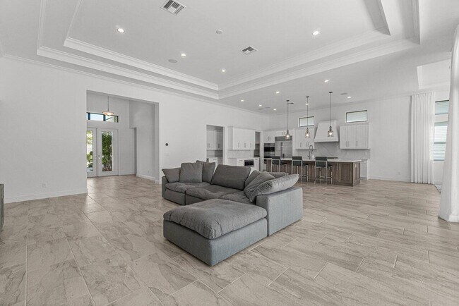 Building Photo - 6950 NW 28th Ave