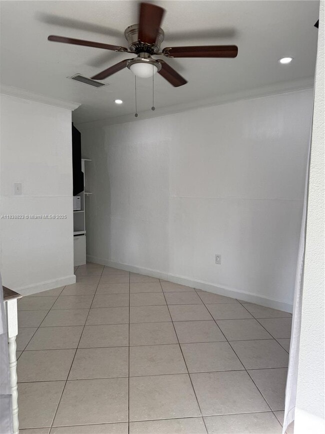 Building Photo - 11610 NW 35th St