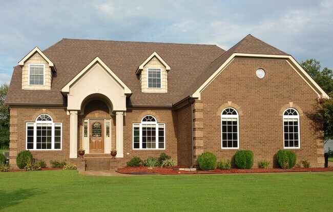 Primary Photo - 62 Sommersby Dr