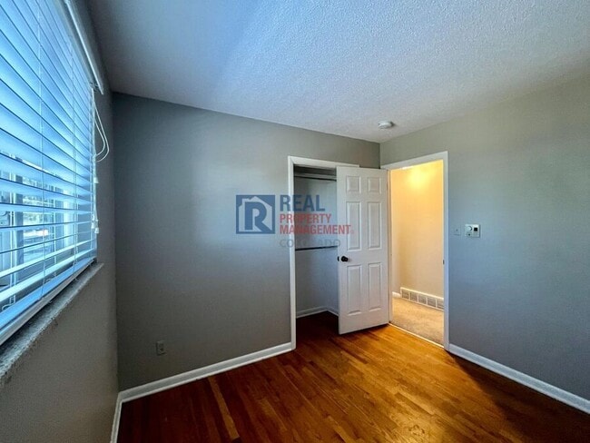 Building Photo - 8275 W 71st Ave