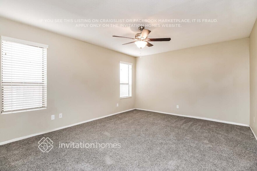 Building Photo - 331 S Cholla St