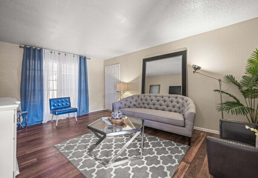 Building Photo - Manchester