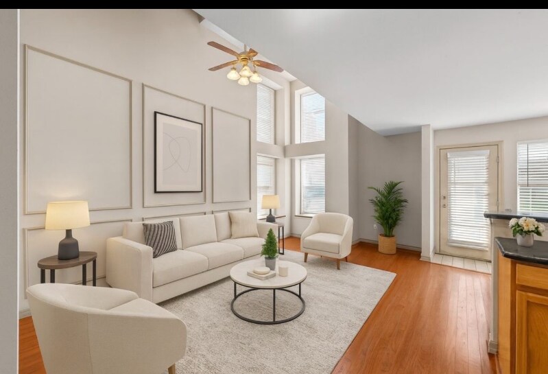 Building Photo - 12626 Bay Ave