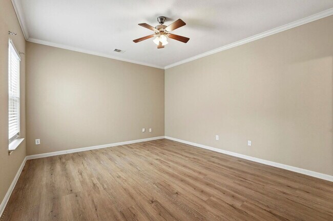 Building Photo - 4434 Mallow St