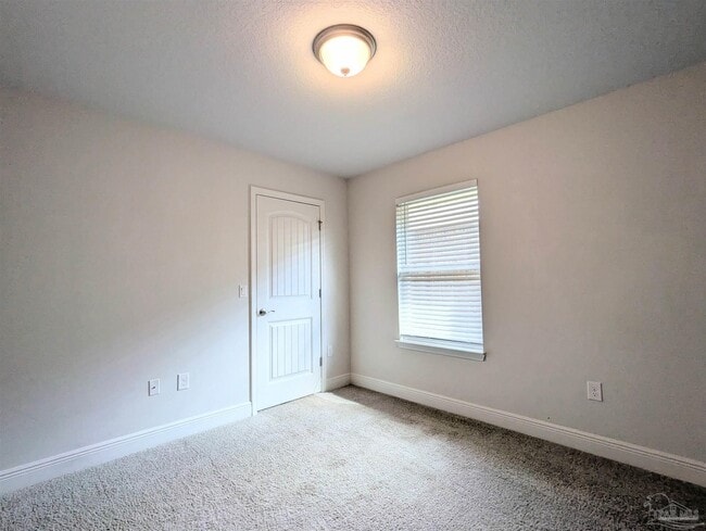 Building Photo - 4723 Frances St